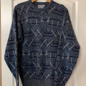 Vintage‎ Blue Le Tigre Crewneck Sweater Made in USA size large Y2K Holiday SKI